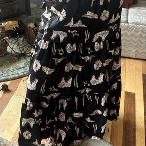 Women's Western Skirt | Cowgirl Skirt, Horse Skirt Cowboy Hat Black Ruffled Maxi